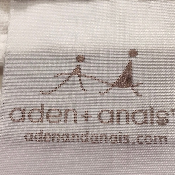 2 Aden + Anais Swaddle Infant Blankets - Picture 4 of 5